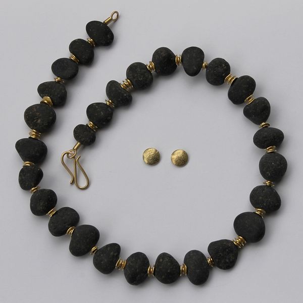 Lavakette Fundsteine natur Gold